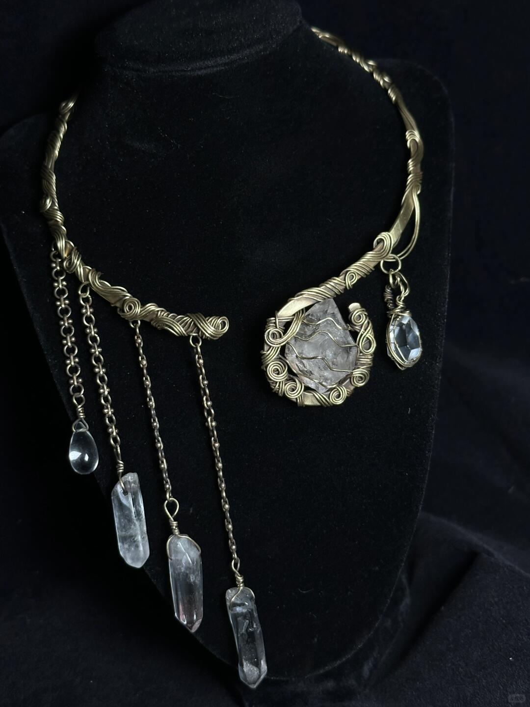 Selen's Tear--WireWrapping Choker