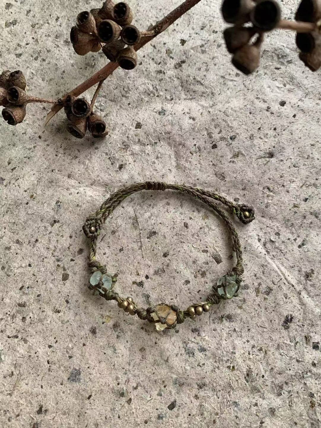 Macrame bracelet--Raw Weave