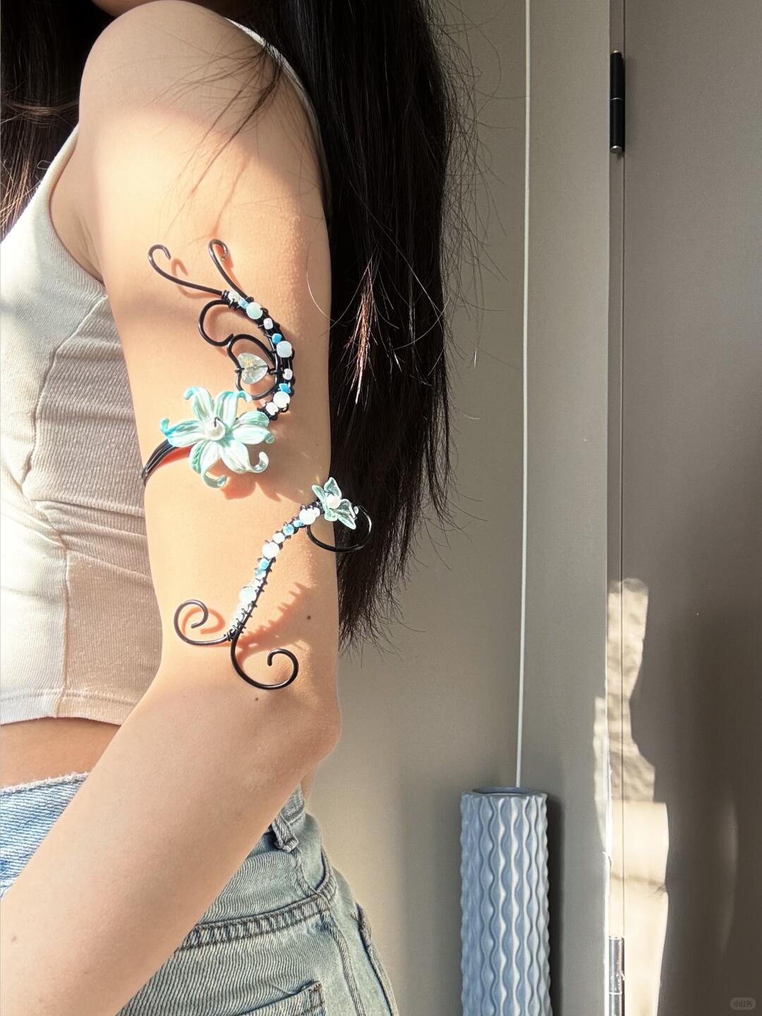 Iris Armlet