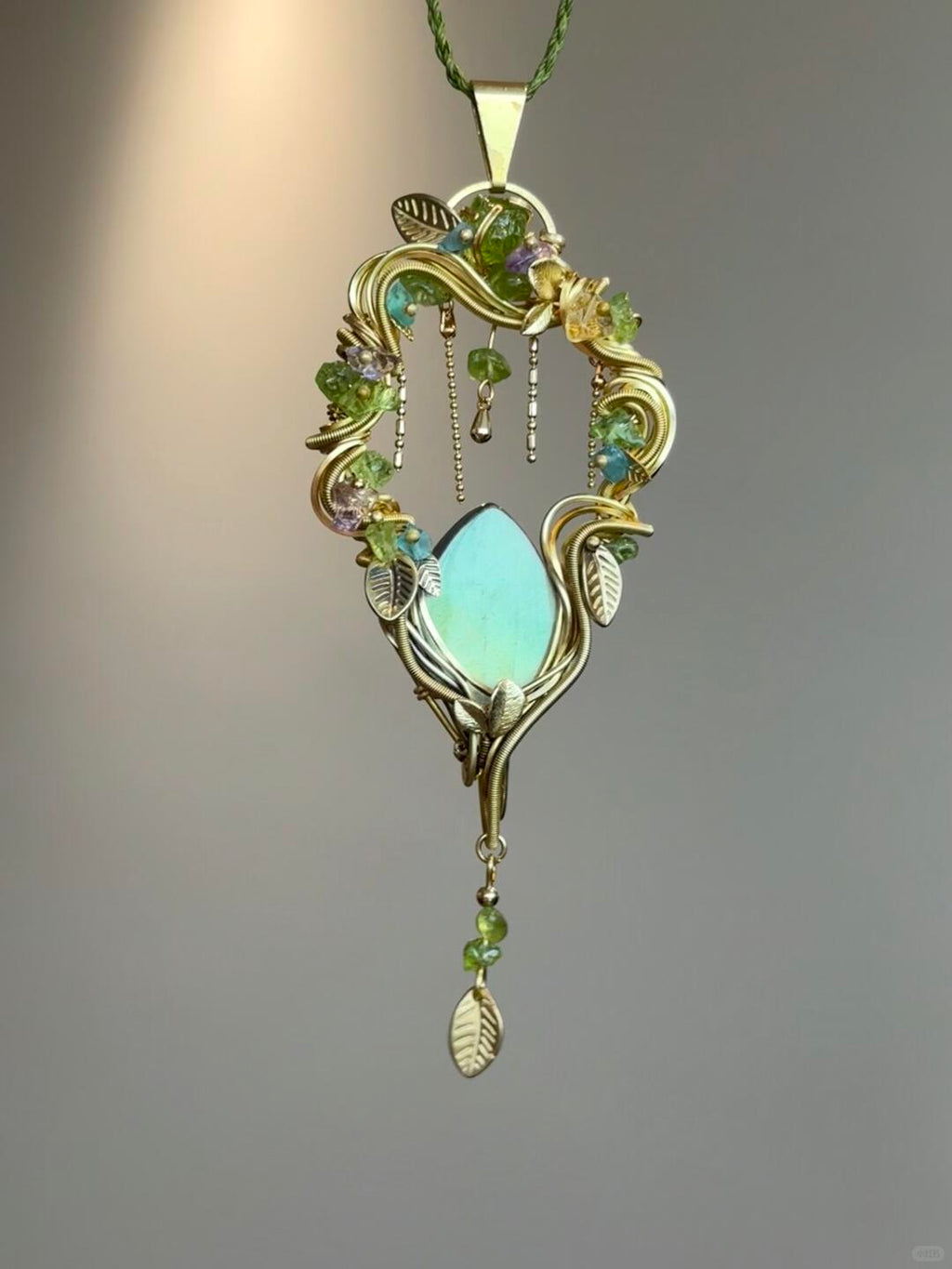 Faeriewood--Wirewrapping Pendant