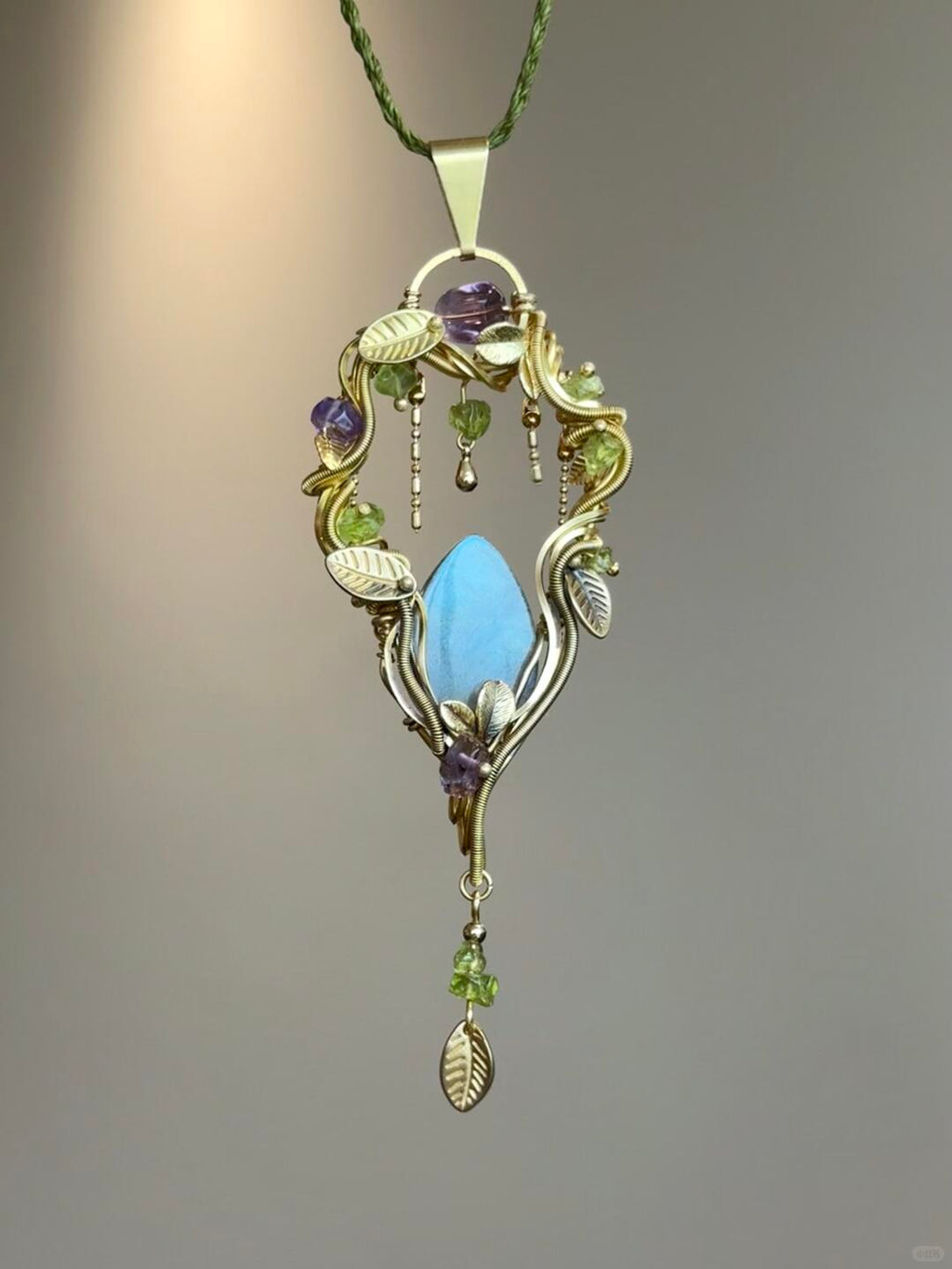 Faeriewood--Wirewrapping Pendant