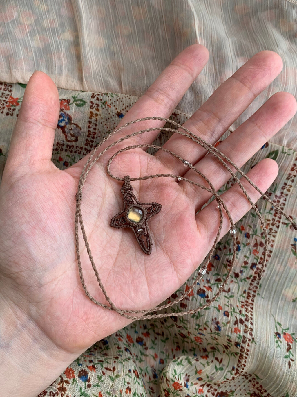 Macrame Necklace--Eos's star