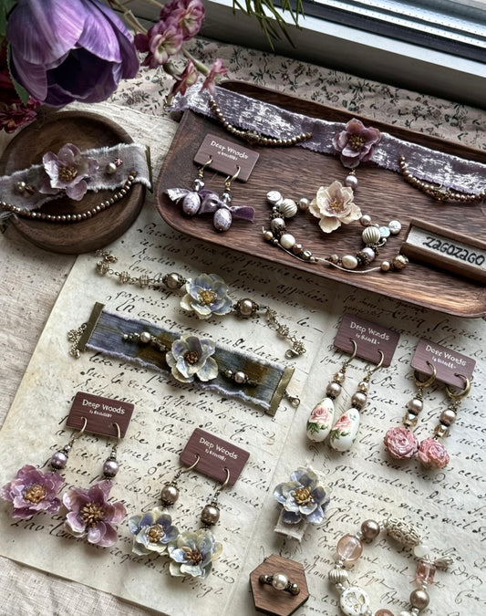 Spring Blooms--Handmade Vintage Beading Jewelry Sets Bracelet Ring